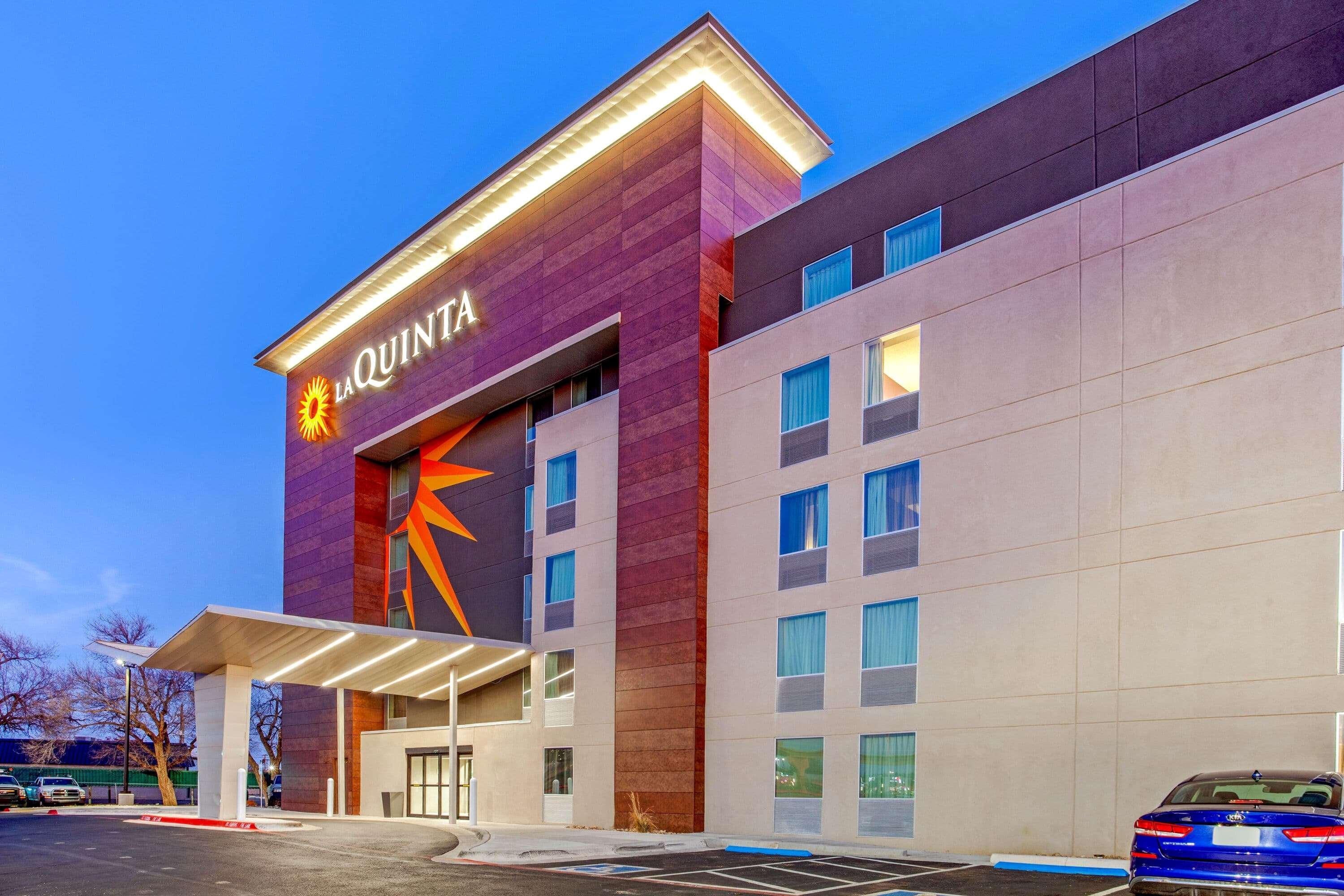 Hotel La Quinta By Wyndham Lubbock West Medical Center Exterior foto